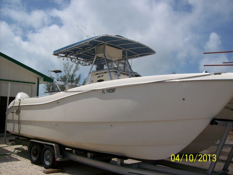 27ft World Cat Rental Boat