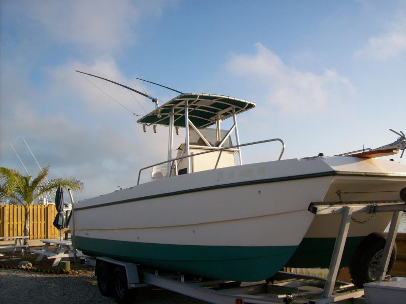 26ft SeaCat Rental Boat