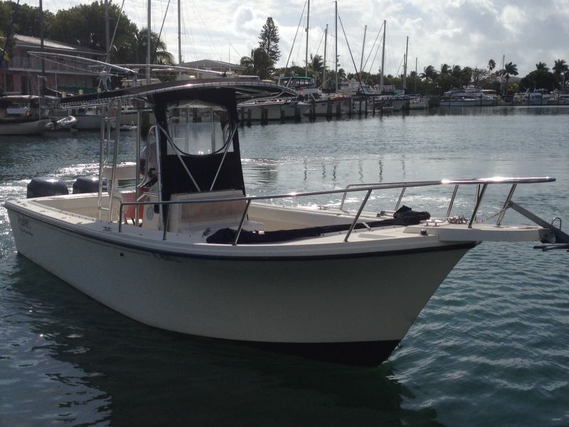 28ft Parker Center Console Blue Water Edition Rental Boat