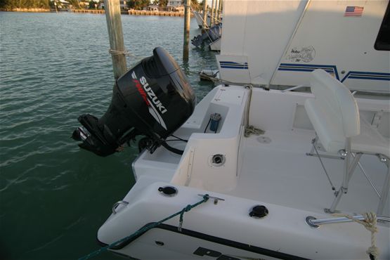 20ft ProKat 2008 Center Console Boat Rental