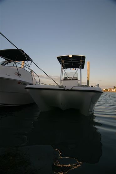 20ft ProKat 2008 Center Console Boat Rental